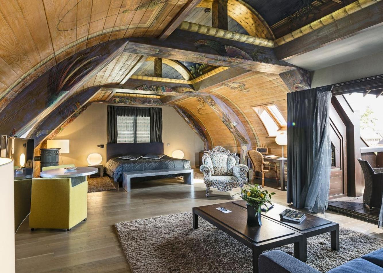 Hotel Des Berges, Restaurant Gastronomique & Spa イラウーゼルヌ エクステリア 写真